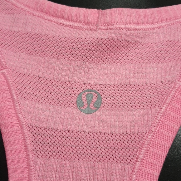 Lululemon tank top - Picture 4 of 4